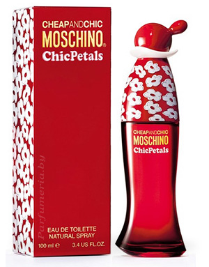  MOSCHINO Cheap and Chic Chic Petals